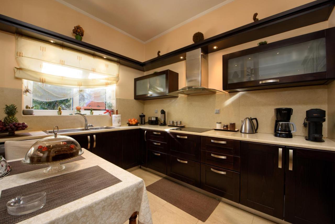 Villa Magic Perla Guviá Kültér fotó