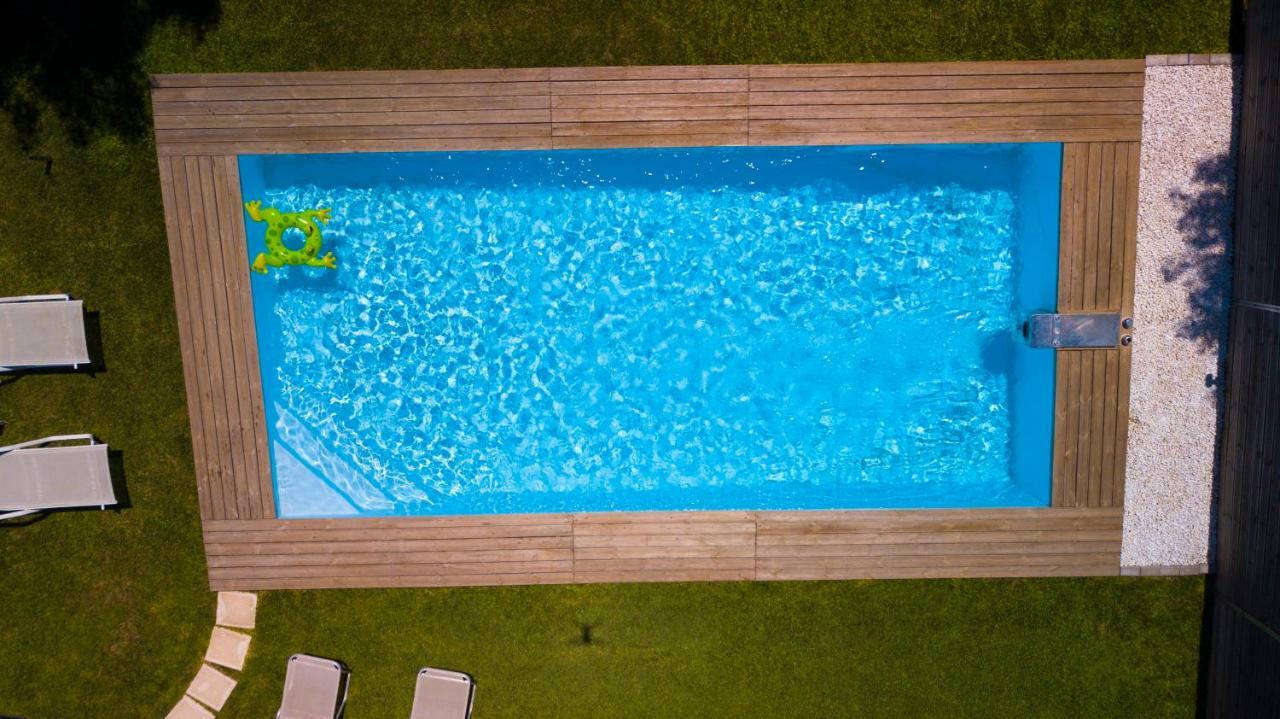 Villa Magic Perla Guviá Kültér fotó